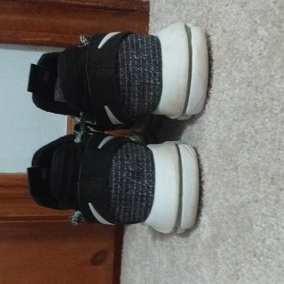 SIGNED Zoom KD 10 GS Oreo - Picture 3 of 3